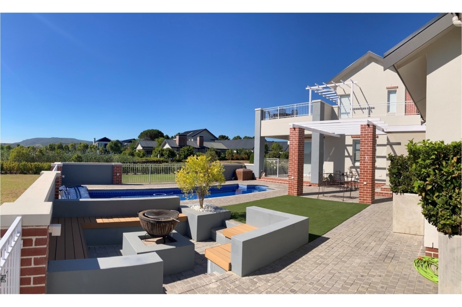 5 Bedroom Property for Sale in Val De Vie Estate Western Cape